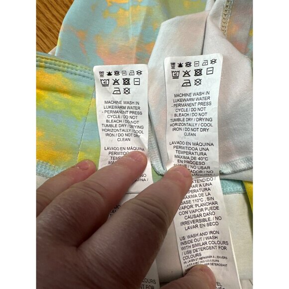 Puma Womens Tie-Dye Tank Top & Shorts Set Multicolor Size M - Picture 7 of 8